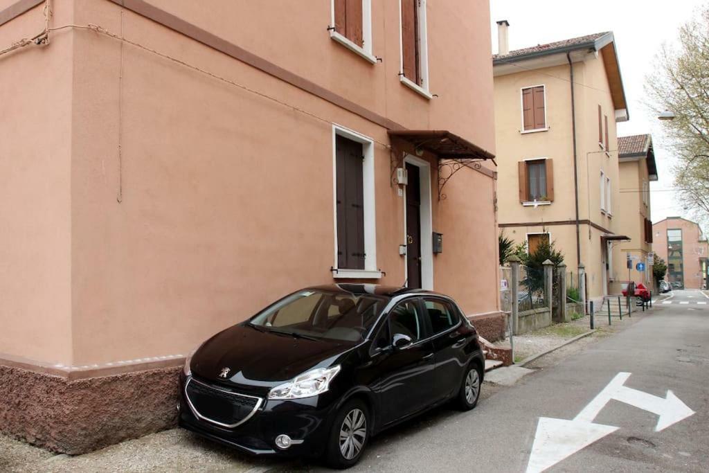 Casa Vacanza Lyudmyla Mestre Buitenkant foto